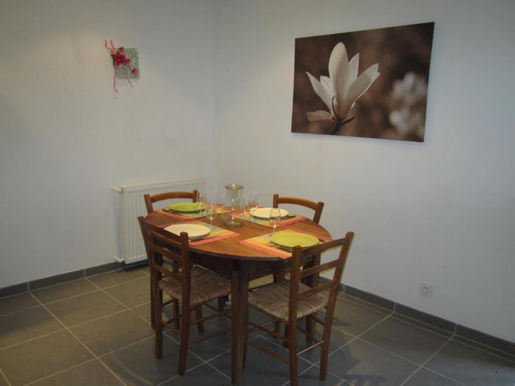 Cote Jardin Apartment Saint Jean en Royans Ruang foto